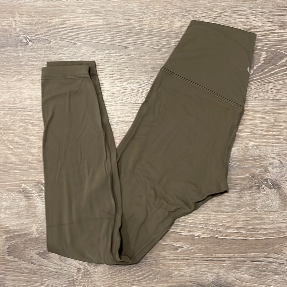 LULULEMON ALIGN 28” GREY SAGE SIZE 6